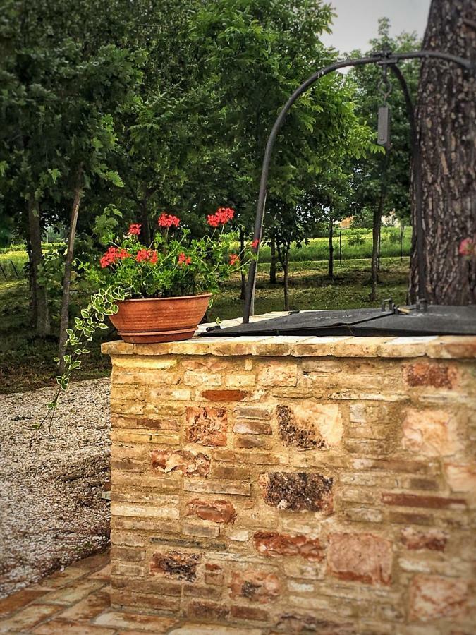 Villa Licinia Foligno Exterior foto