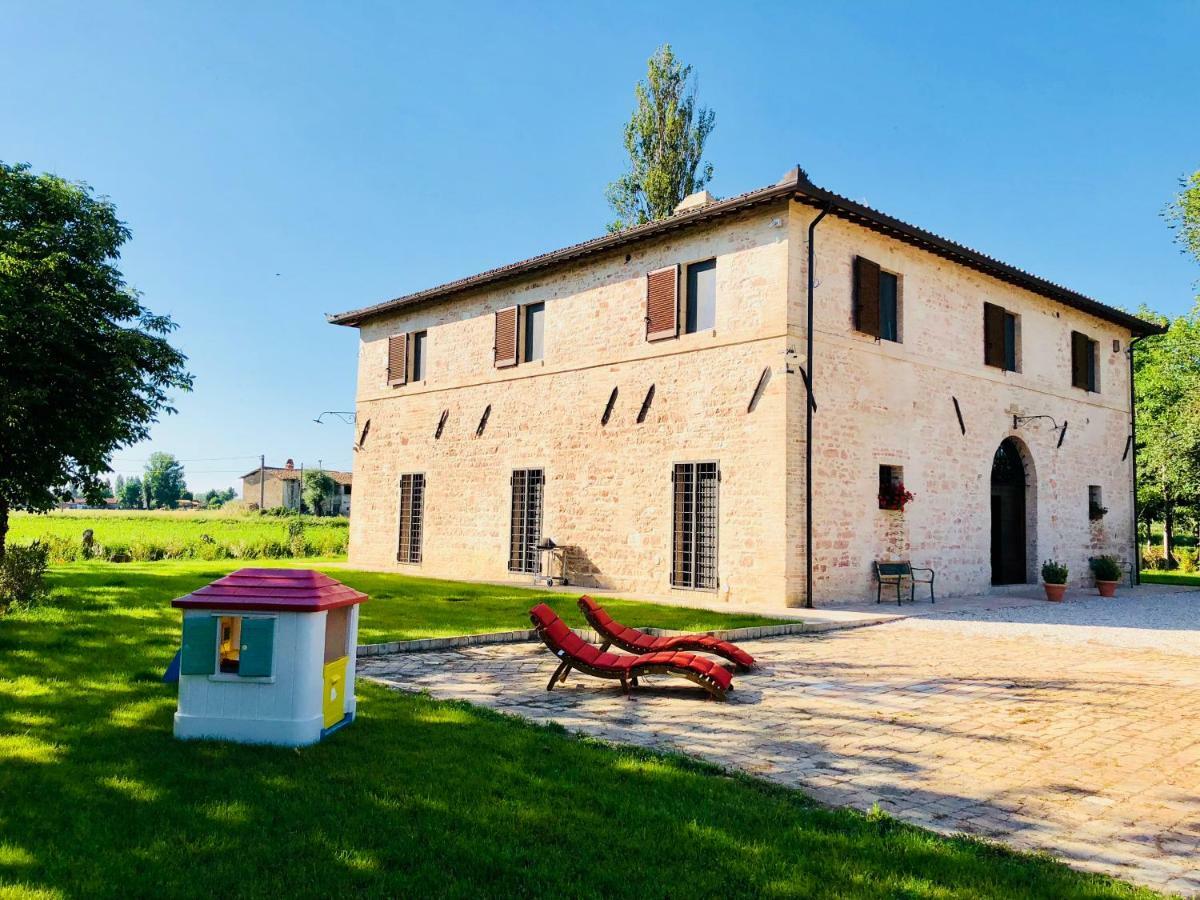 Villa Licinia Foligno Exterior foto